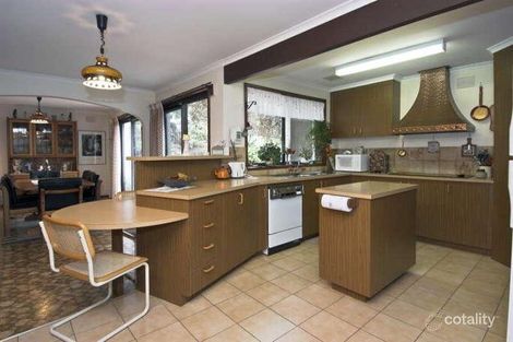 Property photo of 16 Anthony Close Lower Plenty VIC 3093