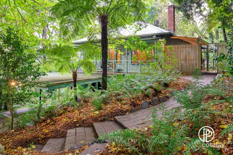 Property photo of 10 Belgrave-Ferny Creek Road Ferny Creek VIC 3786