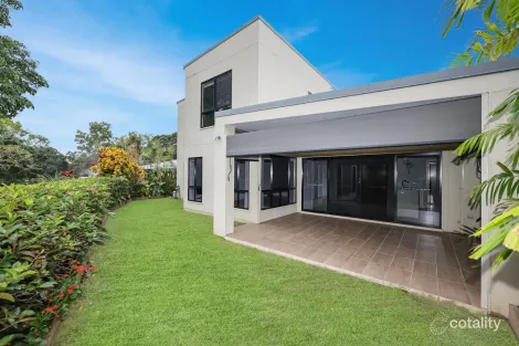 Property photo of 6 Lago Crescent Mount Sheridan QLD 4868
