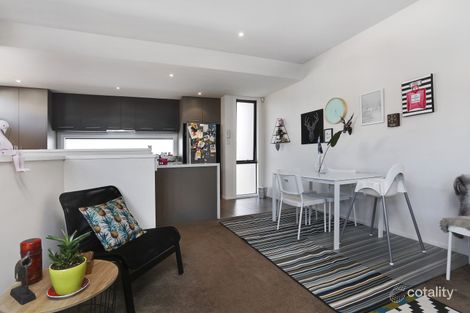 Property photo of 2/162 McKinnon Road McKinnon VIC 3204