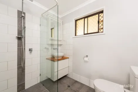 Property photo of 384 Hume Street Centenary Heights QLD 4350