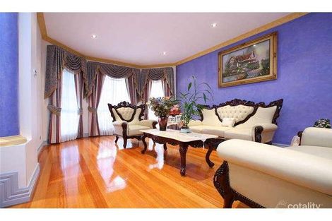 Property photo of 5 Howe Court Bundoora VIC 3083