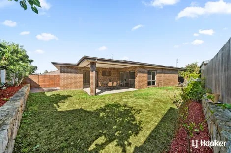 Property photo of 21 Wunderly Circuit Macgregor ACT 2615