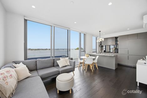 Property photo of 404/240 McKinnon Road McKinnon VIC 3204