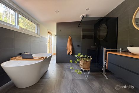 Property photo of 14 Old Surrey Road Emu Heights TAS 7320