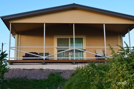 Property photo of 4 Eremophila Cove Point Lowly SA 5601