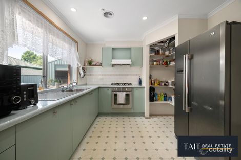 Property photo of 13 Thomas Wedge Drive Wangaratta VIC 3677