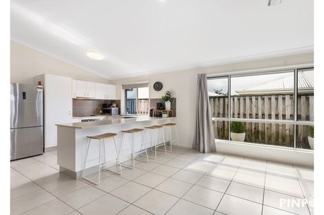 Property photo of 52 Coogee Terrace Blacks Beach QLD 4740