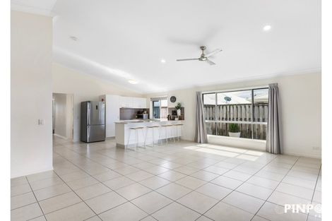 Property photo of 52 Coogee Terrace Blacks Beach QLD 4740