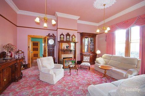 Property photo of 13 Glenleith Avenue Drumcondra VIC 3215