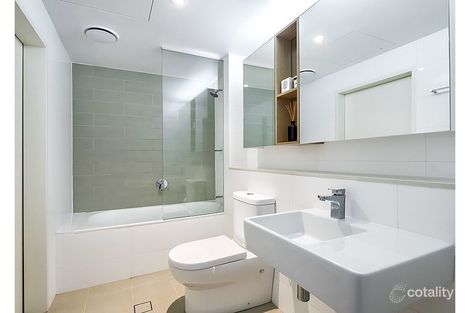 Property photo of 309/15-17 Chatham Road West Ryde NSW 2114