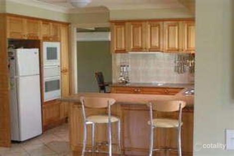 Property photo of 16 Abel Smith Crescent Mount Ommaney QLD 4074