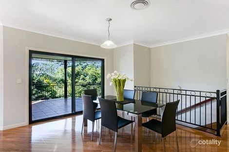 Property photo of 28 Hilltop Crescent Blue Mountain Heights QLD 4350
