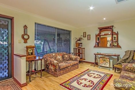 Property photo of 10 Bilya Gardens Leda WA 6170