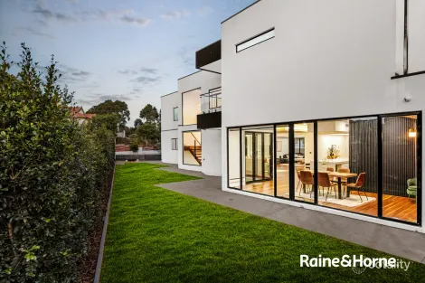 Property photo of 485 Waverley Road Mount Waverley VIC 3149