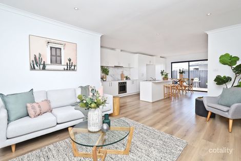 1/11 Throsby Cres, Deer Park, VIC 3023