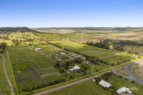 14 Bowtells Rd, Gowrie Little Plain, QLD 4352