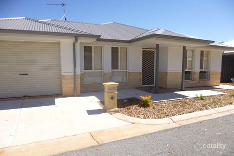 Property photo of 2/27 Clifton Road Jamestown SA 5491