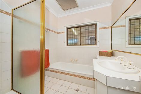 Property photo of 14 Wilkes Road Hampton QLD 4352