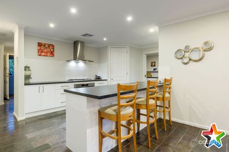 Property photo of 2 Drysdale Place Mooroolbark VIC 3138