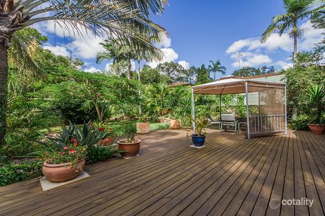 Property photo of 10 Surrey Court Helensvale QLD 4212