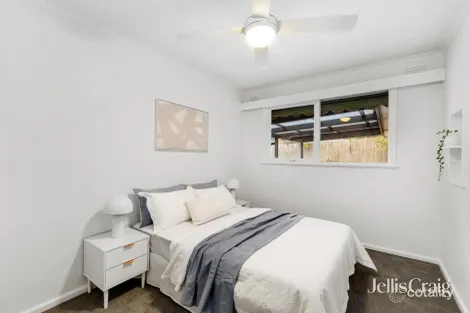 Property photo of 48 Sharpes Road Watsonia North VIC 3087