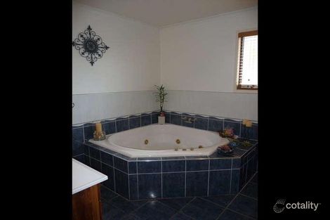 Property photo of 35 Coles Road Andergrove QLD 4740