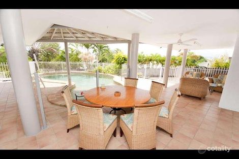 2 Osterlund Cl, Mooroobool, QLD 4870