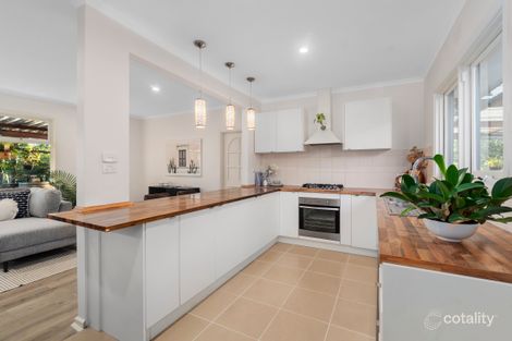 Property photo of 17 Matlock Road Wantirna South VIC 3152