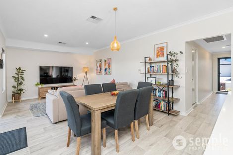 Property photo of 16 Greensand Promenade Treeby WA 6164