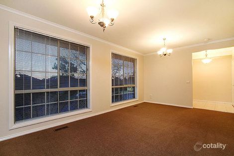 Property photo of 19 Manning Clark Road Mill Park VIC 3082