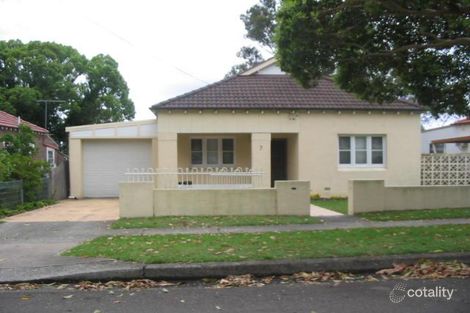 7 Gloucester St, Concord, NSW 2137