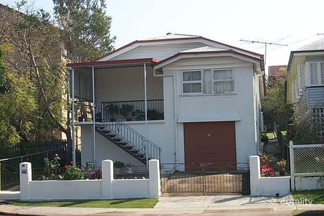 55 Lisson Gr, Wooloowin, QLD 4030