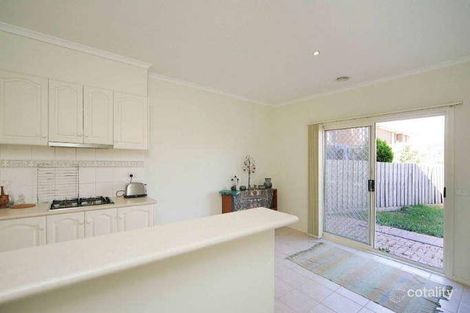 Property photo of 10 Willunga Way Bundoora VIC 3083