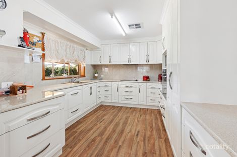 Property photo of 4 Hameister Avenue Loxton SA 5333