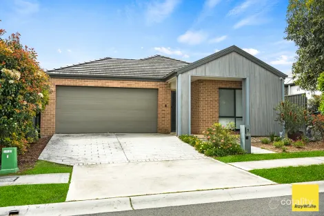 5 Goodluck Cct, Cobbitty, NSW 2570