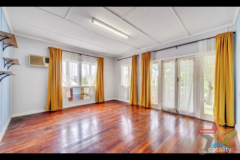 Property photo of 39 High Street Bundamba QLD 4304