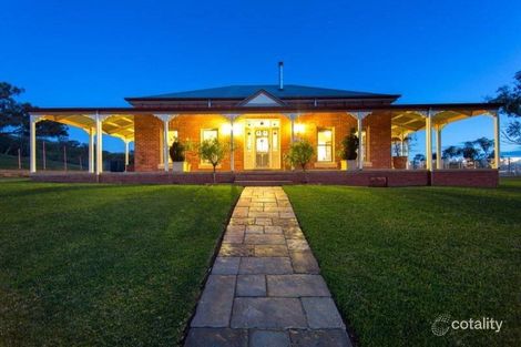 Property photo of 20 Griffith Drive Splitters Creek NSW 2640