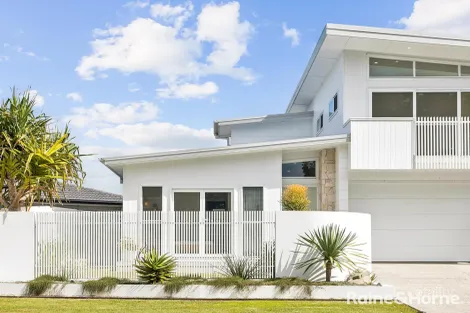 Property photo of 33 Witonga Drive Yamba NSW 2464