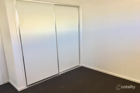 Property photo of 6B Royce Crescent Lavington NSW 2641