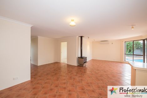 Property photo of 2 Crampton Avenue Eaton WA 6232