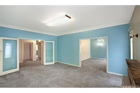 Property photo of 12 Hamel Street Box Hill South VIC 3128