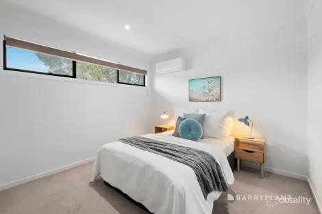 Property photo of 16 Kalkallo Way Mernda VIC 3754