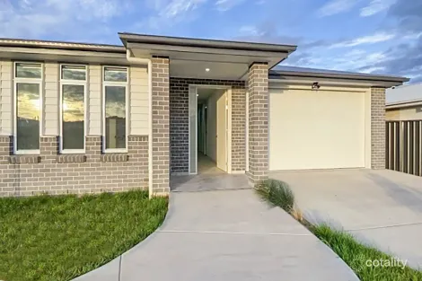 7 Moore St, Caerleon, NSW 2850