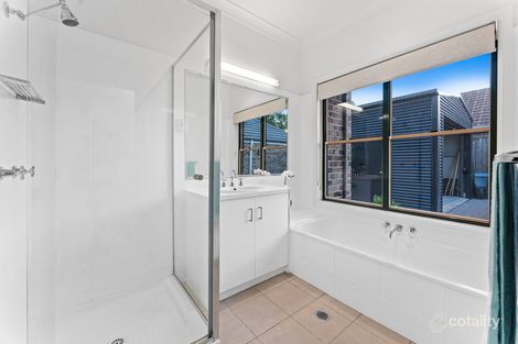 9 Castle Hill Dr, Murrumba Downs, QLD 4503