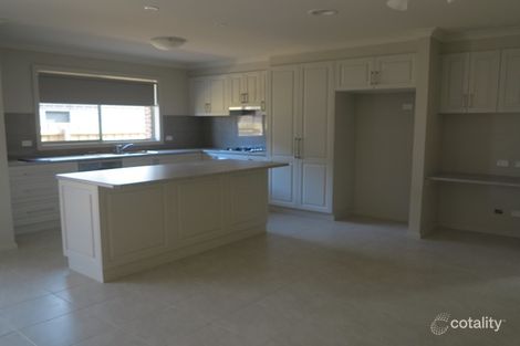 Property photo of 16 Hoki Street Warrnambool VIC 3280