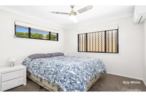 Property photo of 11 Dune Circle Lammermoor QLD 4703