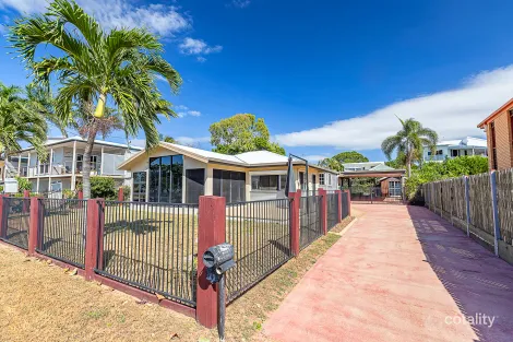 Property photo of 25 The Esplanade Pallarenda QLD 4810