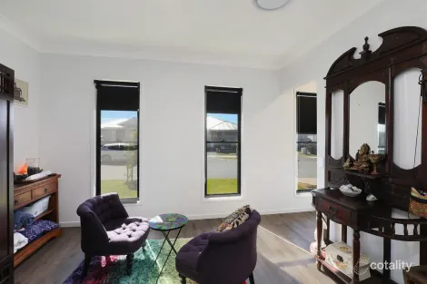 Property photo of 8 Staccato Way Palmview QLD 4553
