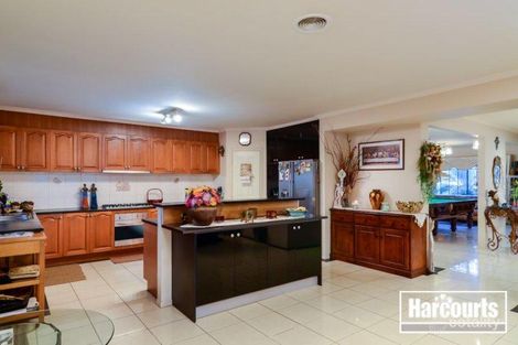 Property photo of 5 Glover Court Skye VIC 3977